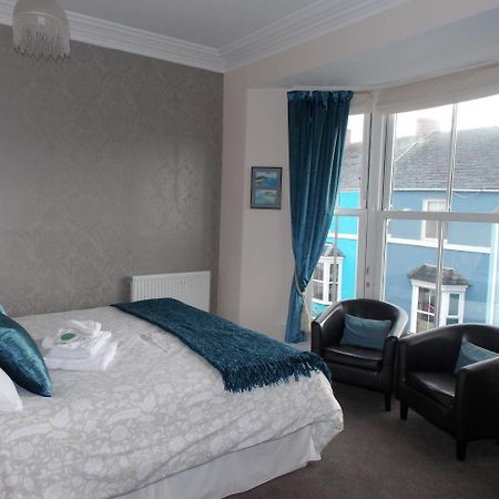 Ivy Bank Guest House Tenby Esterno foto